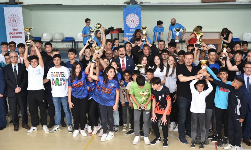 Yenişehir'de 19 Mayıs coşkuyla kutlandı